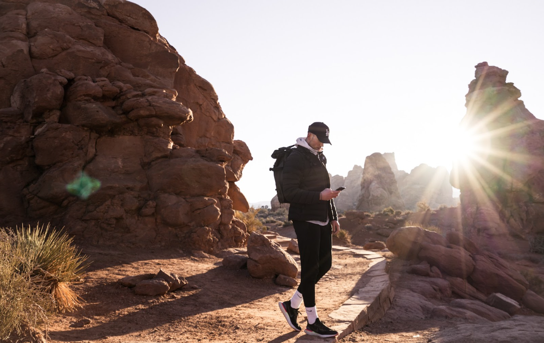 Going the Distance: Essential Lightweight Tactical Gear for Long-Distance Hiking